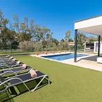 Beach Villa Mel